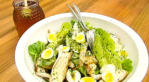 Ensalada de pollo con vinagreta de miel