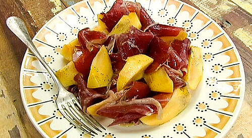 Ensalada de kakis y jamón
