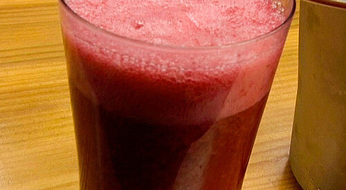 Refresco de frutas rojas