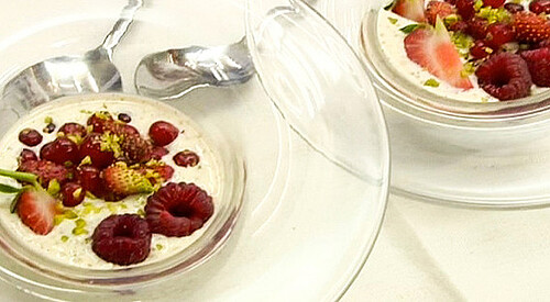 Quinoa con leche y frutos rojos