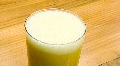 Agua fresca de uva y melocotón