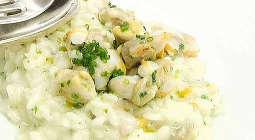 Arroz con berberechos al txakoli