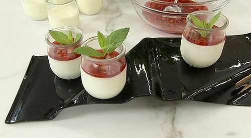 Panna cotta de limón y fresas
