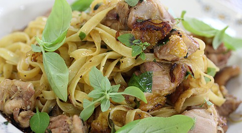 Pasta con pollo