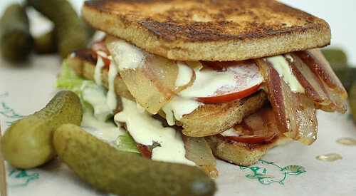 Sangüis BLT