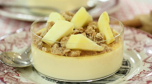 Crema de canela con polvorones