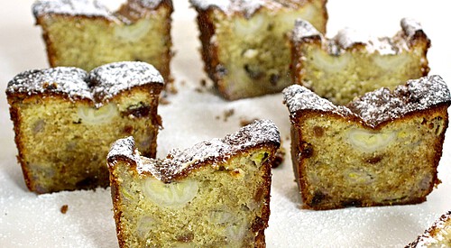 Plum-cake de plátano y pasas al ron