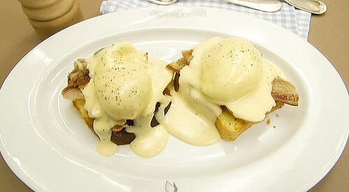 Huevos a la benedictina