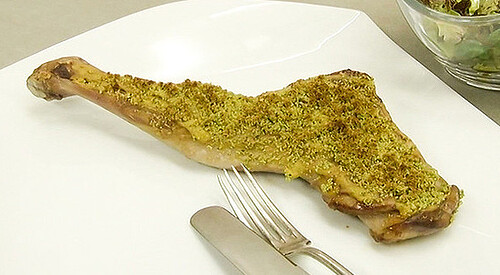 Paletilla de cordero en costra