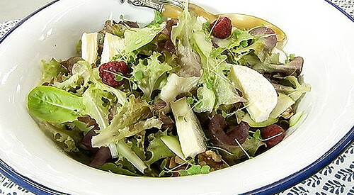 Ensalada de manzana y nueces
