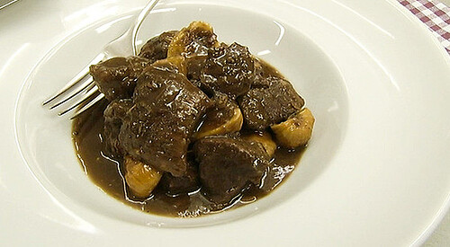 Guiso de jabalí con higos