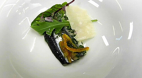 Anchoas confitadas con cítricos