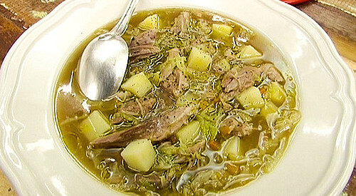 Sopa de codillo con jamón